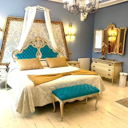 Hostal Boutique Puerta Del Sol Торрелавега Экстерьер фото