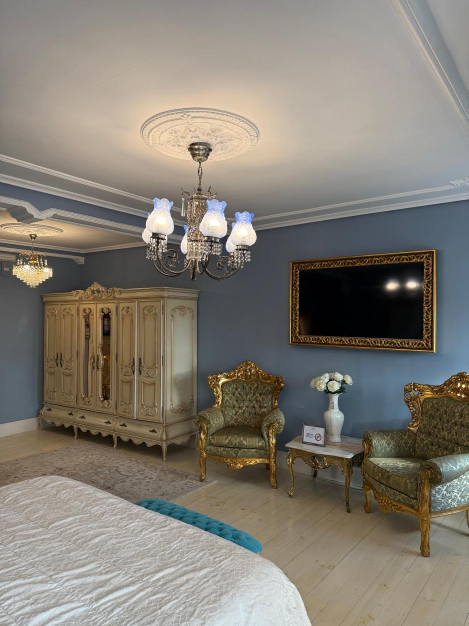 Hostal Boutique Puerta Del Sol Торрелавега Экстерьер фото